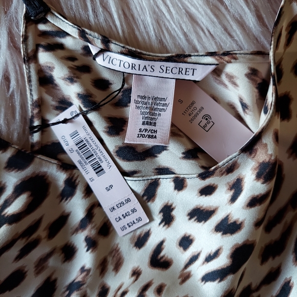 Victoria Secret Lepord Tank Top - Picture 2 of 2